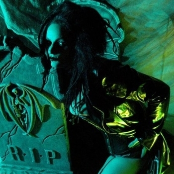 Zombie Girl and Icon Of Coil - Bleeder (Industrial Strength Mix - Seb) (2006)