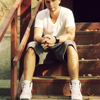 DJ Bigsex - One Chance (Feat. Mean Doe Green, I Diggidy, & Zame)