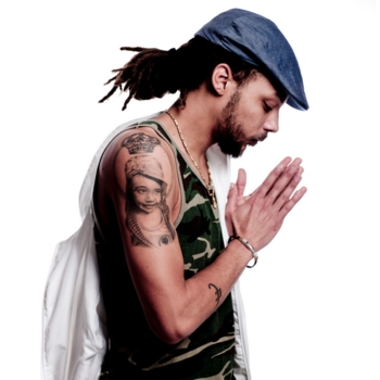 Ziggi Recado - Ganja Smoke in the Air