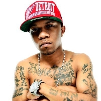 Zed Zilla - Hot (Feat. Mista Mon) [Prod. By Jay-O-Luciano]