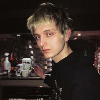 Дора и Платина - Сан Ларан