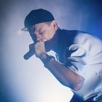 Артист Истов 