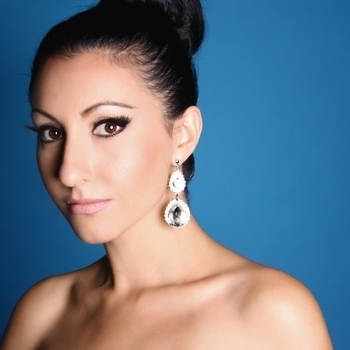 Алла Рид - На перекрёстке между строк