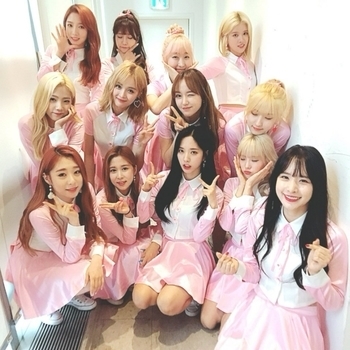 Артист Cosmic Girls (Wjsn)