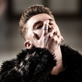 Clockvice and Kuuro - 1000 Cuts (2018)