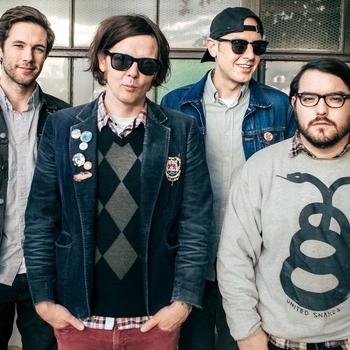 Beach Slang - A Million Miles Away (Here, I Made This For You 2016)