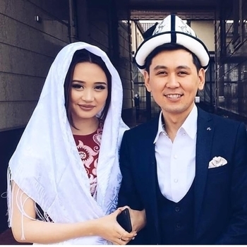 Нурлан Насип и Асель Кадырбекова - Тунук махабат (2016)