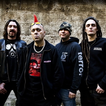 The Exploited - Beat the Bastards