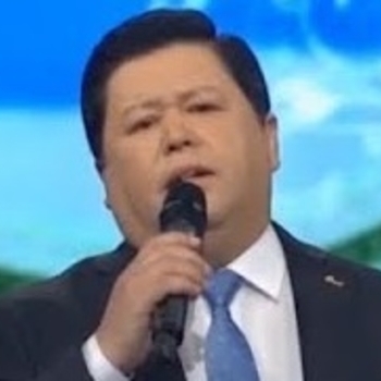 Артист Otamurod Nurmatov