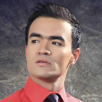 Артист Мурод Манзур