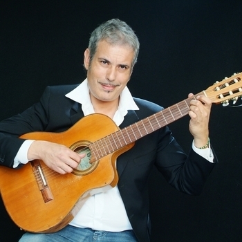 Tom Sinatra - Bewitched (Sinatra Plays Sinatra 2012)