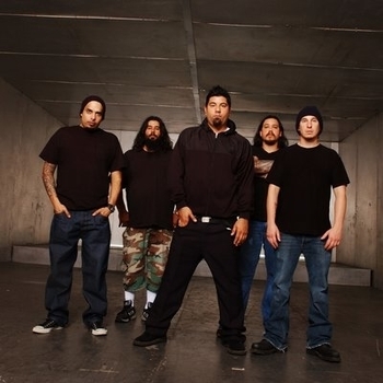 Deftones - My Mind is a Mountain