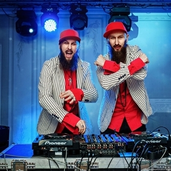 Артист S-Brother-S