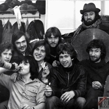 Телефон и Валерий Сюткин - Да, да, да, ду, ду, ду (Лучшие песни 82-85. 1995)