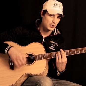 Артист Амирхан Масаев