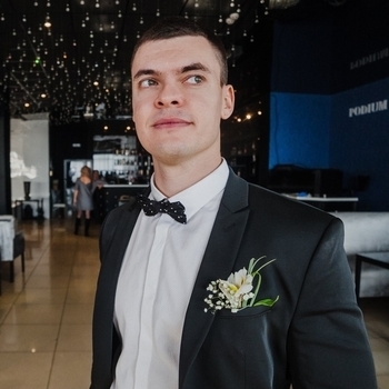 Виталий Лобач - Грустный дэнс (2019)