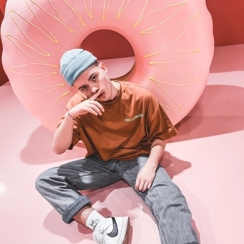 Xemory - Under the Parquet (2024)