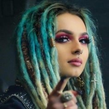 Zhavia Ward - Waiting