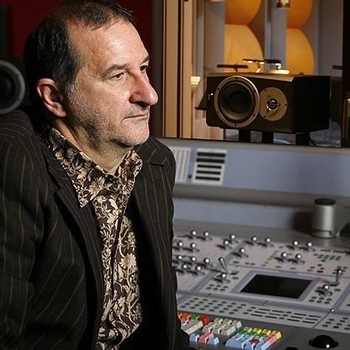 Armand Amar and Guillaume Begni - L'oiseau - Sebastien et Esther (Песня из фильма "Белль и Себастьян / Belle et Sebastien") (2013)