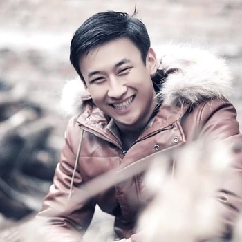 Дайыр Исмадияров и Гулназ Чыныбек Кызы - Алма сунсам колуна (2019)