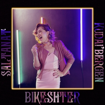 Saltanat Kudai'bergen (Салтанат Кудайбергенова) and Аружан Тастекей - Ару кыз (Минус)