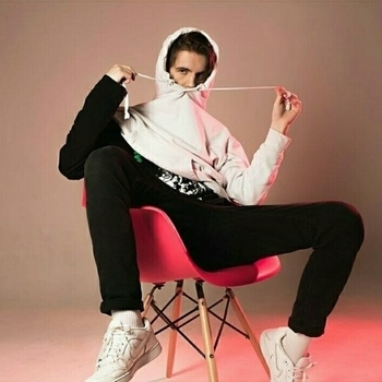 Loco Og Rocka feat Nastyboy - Antihero