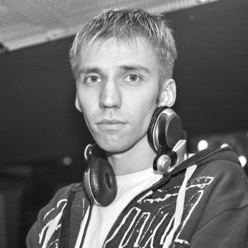 Dj Lvov feat You-Piter - Liric Track (Original Club Mix) (Short Circuit Ep 2008)