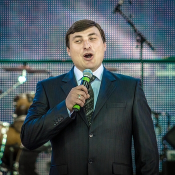 Артист Алаудин Эсмурзиев