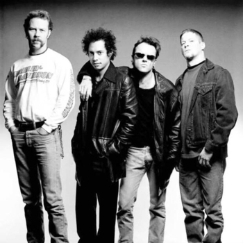 Ядрёный Корень и Роковой Год - В деревню! (2022)