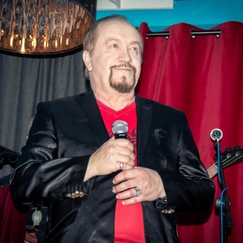 Борткевич Л. - Музыка, музыка, играй веселей! (песня из фильма "Белые росы")