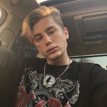 Moneyken - Грустная на тусе