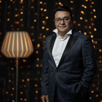 Артист Annush Myratdurdyyew