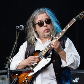 Артист Алексей Зубарев