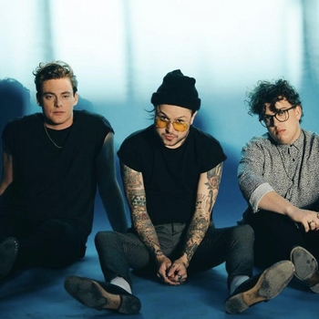 Lovelytheband and Matt Squire, Tessa Violet - Games (Single 2021)