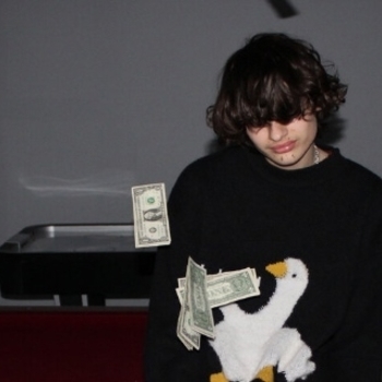 Machine Gun Kelly feat Glaive - More than Life