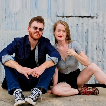 Everybody Loves An Outlaw - I See Red