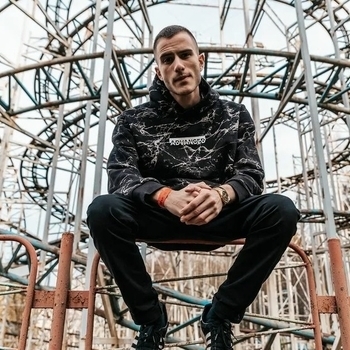 Trfn feat Siadou - Million Places (Single 2020)