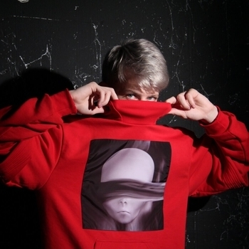 Quiizzzmeow - По шоссе