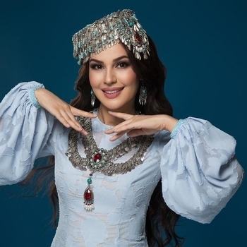 Хулкар Абдуллаева (Hulkar Abdullaeva) и Шахзода Мухаммедова (Shahzoda Muhammedova) - Йеясим галди (Yeyasim galdi)