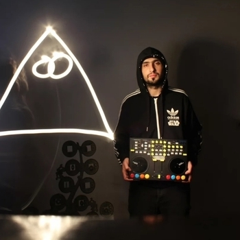 Артист Dj Artak