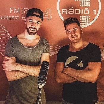 Артист Loving Arms