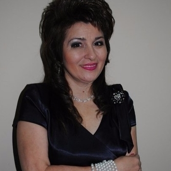 Артист Резеда Кадырова