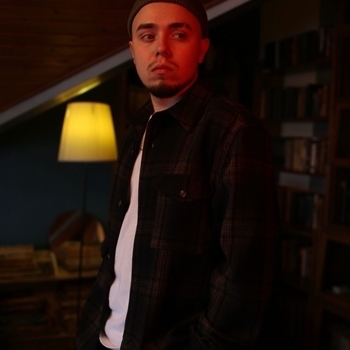 Hilme - Поезда