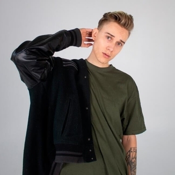 Остап Парфёнов - Твоё тело магия (2025)