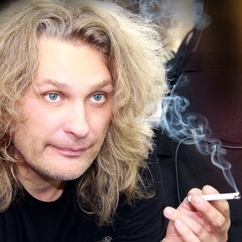 Диспетчера - 2000 баксов за сигарету