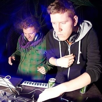 Lauge and Baba Gnohm - The Moment In Between (Single 2020)