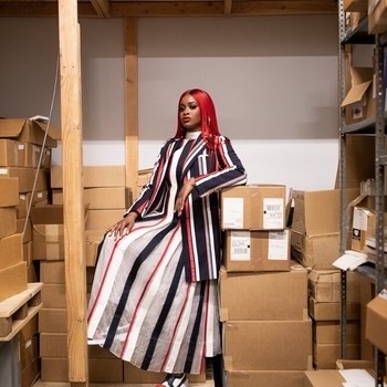 Tierra Whack - Black Magic Woman (Музыка из мультфильма "Миньоны: Грювитация \ Minions: The Rise of Gru")