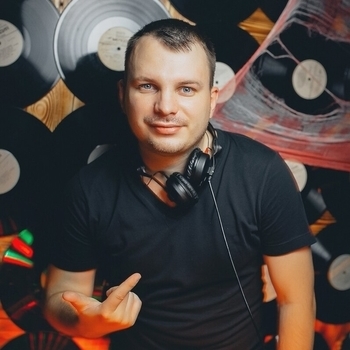 Vadim Adamov feat German Geraskin, Mademix - Monster