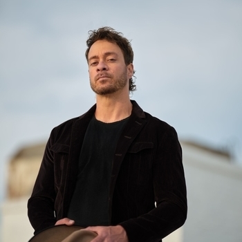 Amos Lee - Colors (Мелодия из фильма "Между небом и землей / Just Like Heaven")