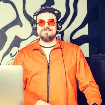 Struzhkin feat Vitto - Holiday (Новинки 2022)